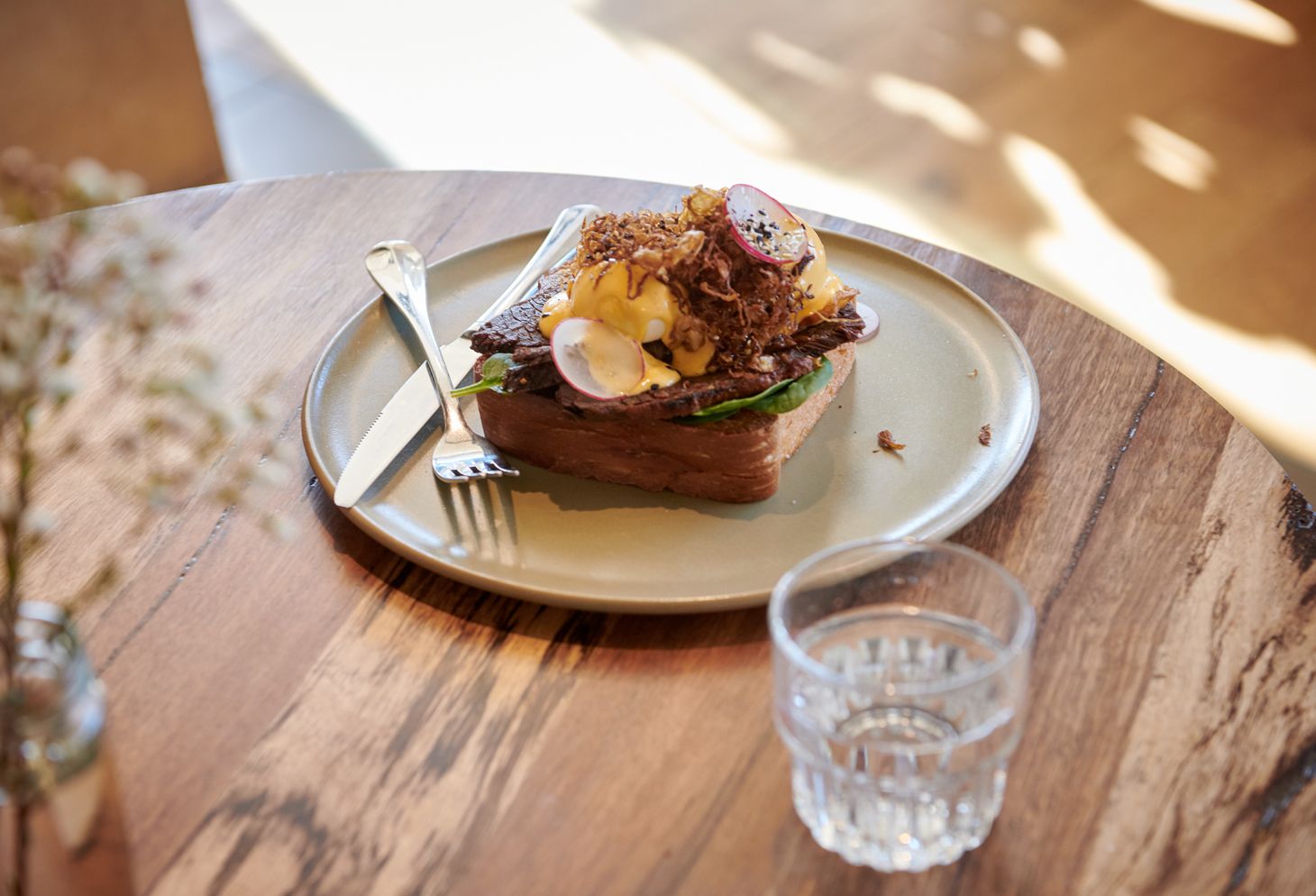 431 Hampton lifestyle — Hampton Wine Co imagery