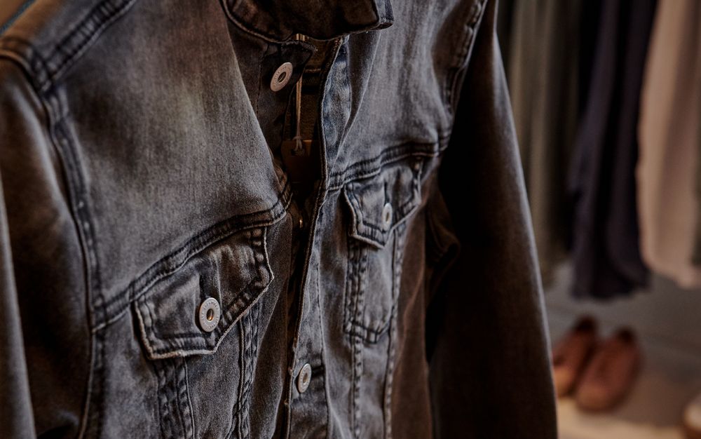 431 Hampton lifestyle — Shoppers Guide imagery