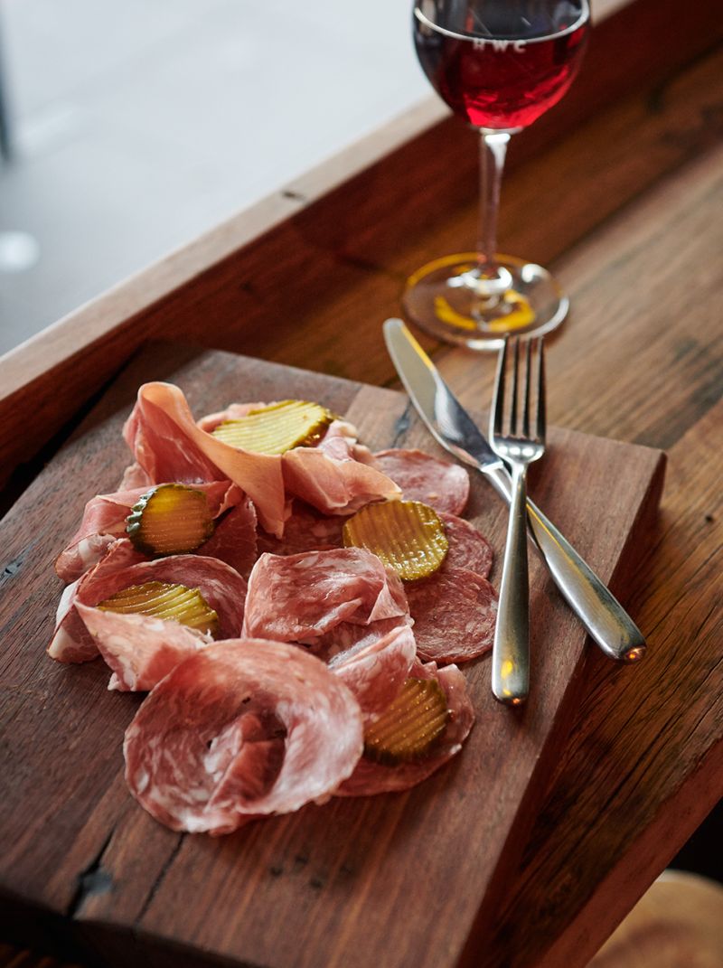 431 Hampton lifestyle — Hampton Wine Co imagery